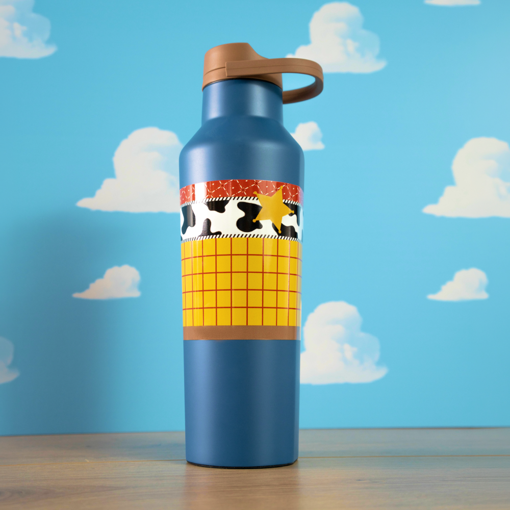 toy-story-sport-canteen-l8 50f41b5cb358--PDP-WOODY.png