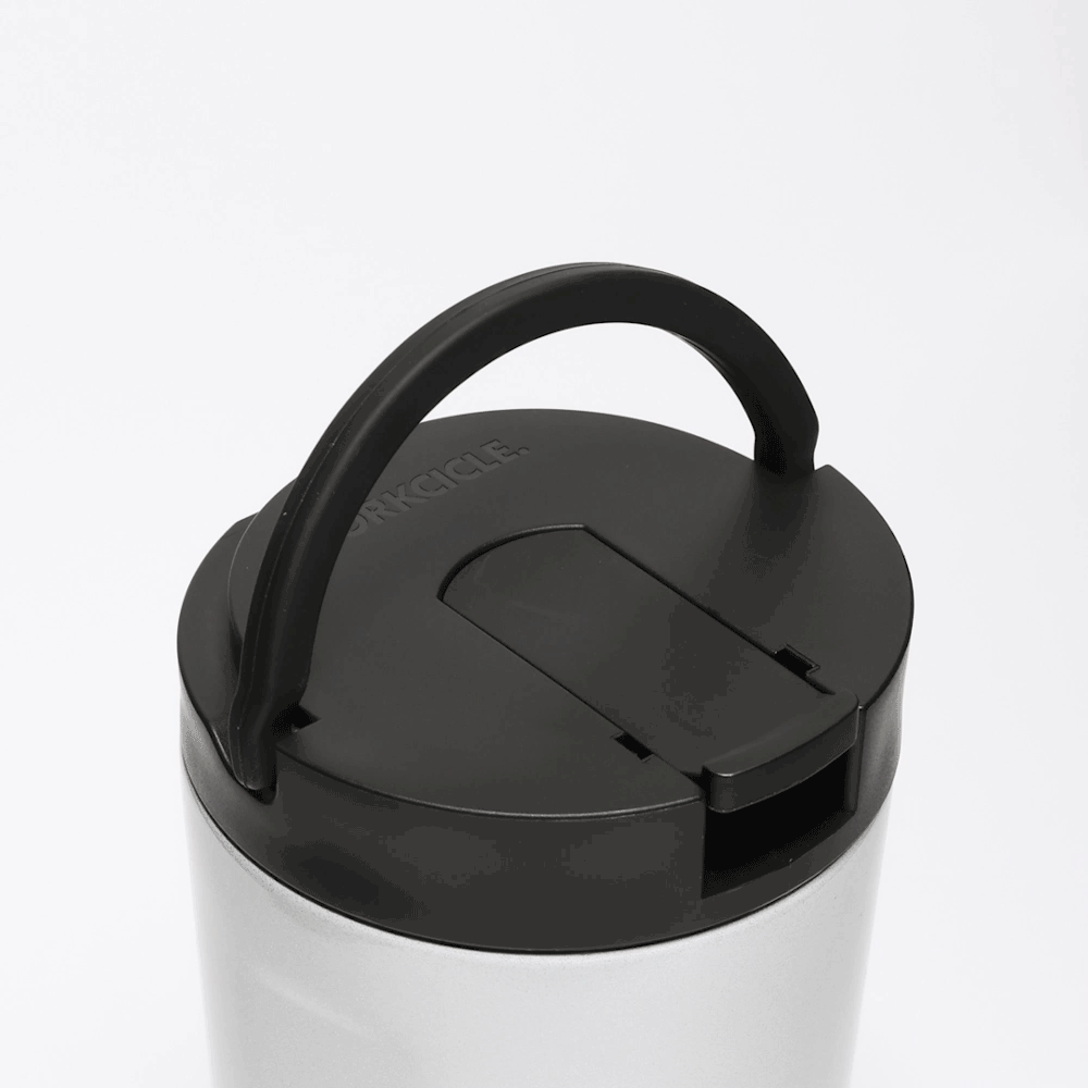 disney-kids-cup-q0 Kids_Cup_28_0906b7b6-4acf-4cb6-8c0d-d15f57c40b85.gif