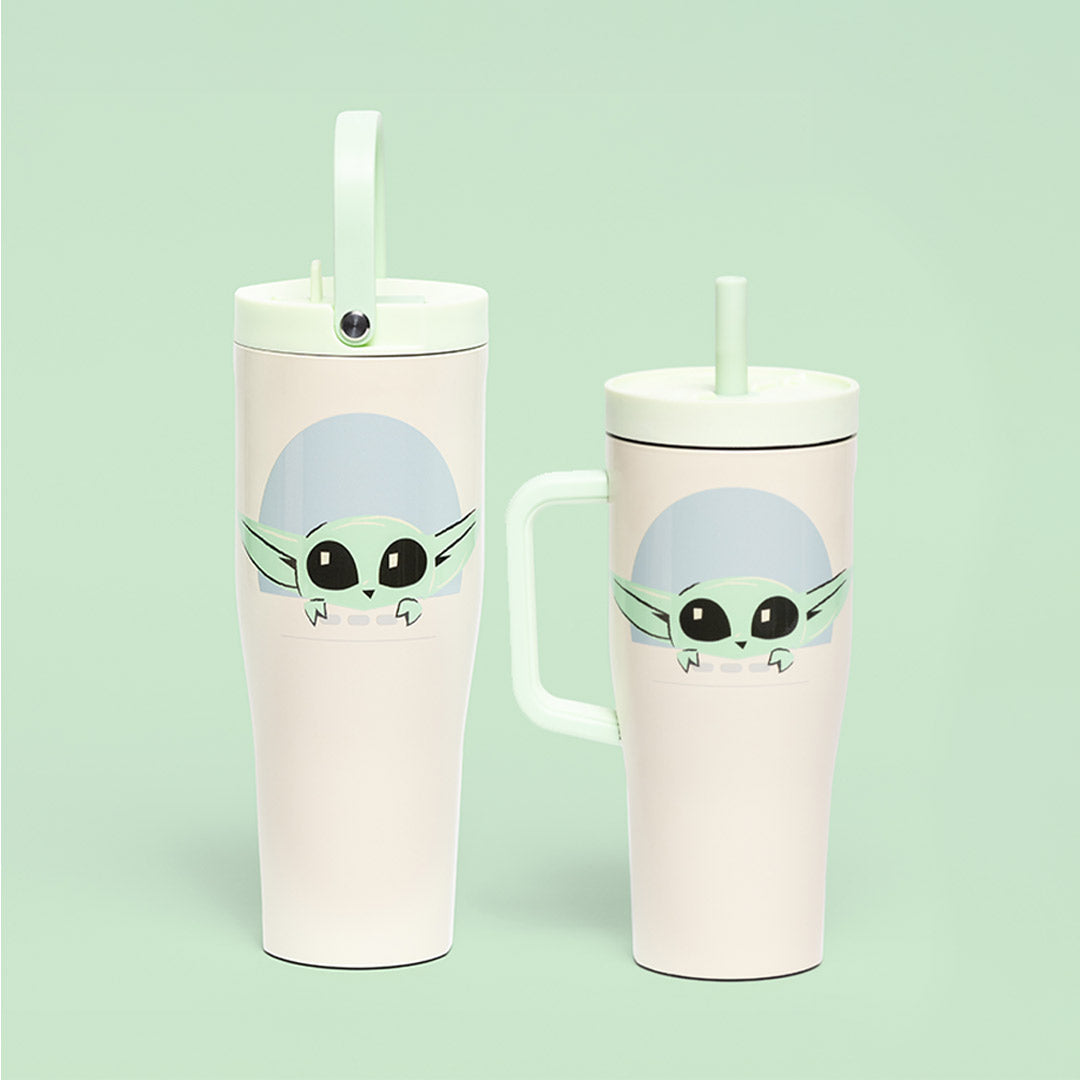 star-warstm-leakproof-cruiser-i3 grogu_22oz-cruiser_pdp-lifestyle.jpg